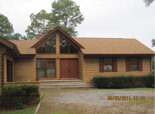 16061 Lake Shore Dr, Wagram, NC 28396