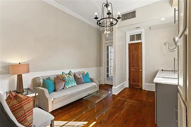 1 bed, 1.0 bath, 362 sqft, $1,100 — Photo 4