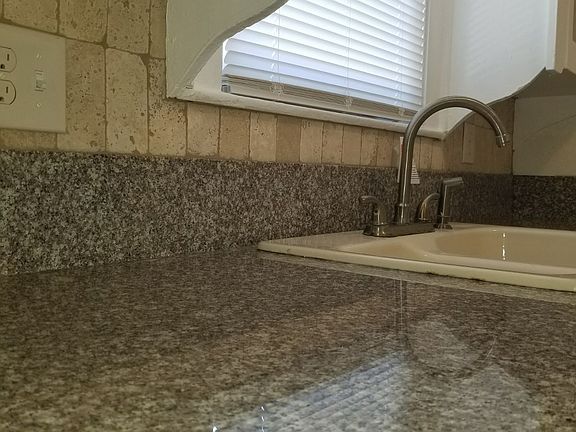 4th image of 110 Dickey Ave