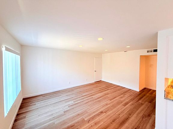 4th image of 5233 Cartwright Ave APT 2