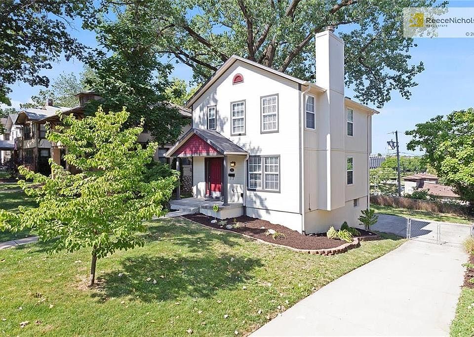 4944 Forest is a newer home in the heart of an amazing neighborhood
