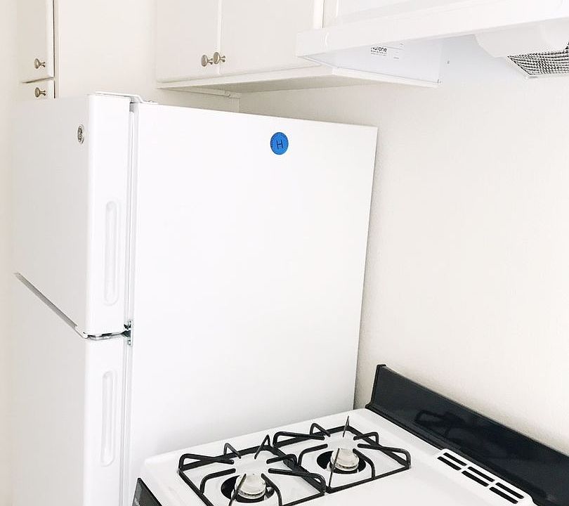 1st image of 350 Roosevelt St APT 2