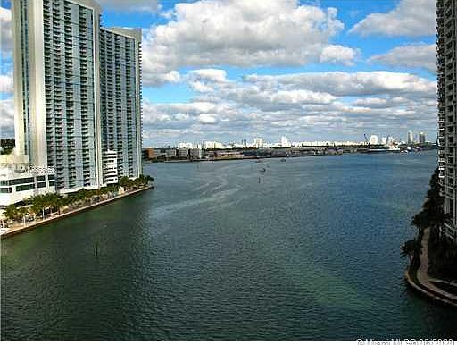 2nd image of 465 Brickell Ave #B-717