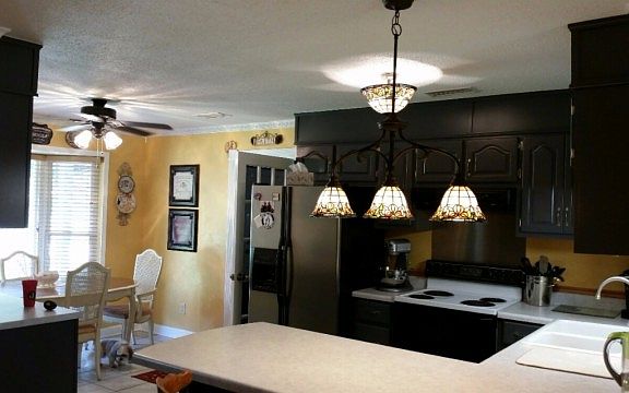 2nd image of 6944 Oak Vista Ct