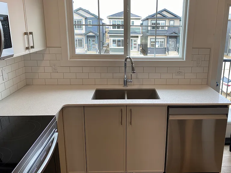 7030 Rosenthal Dr NW #7030 — Photo 6