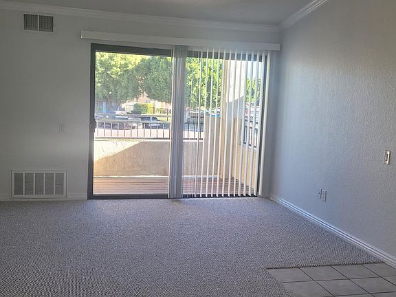 5th image of 78650 Avenue 42 APT 1504