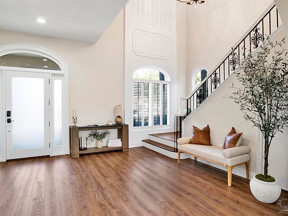 4th image of 2531 Angel Ct