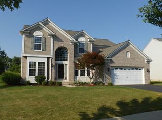 530 Tuscany Dr, Algonquin, IL 60102