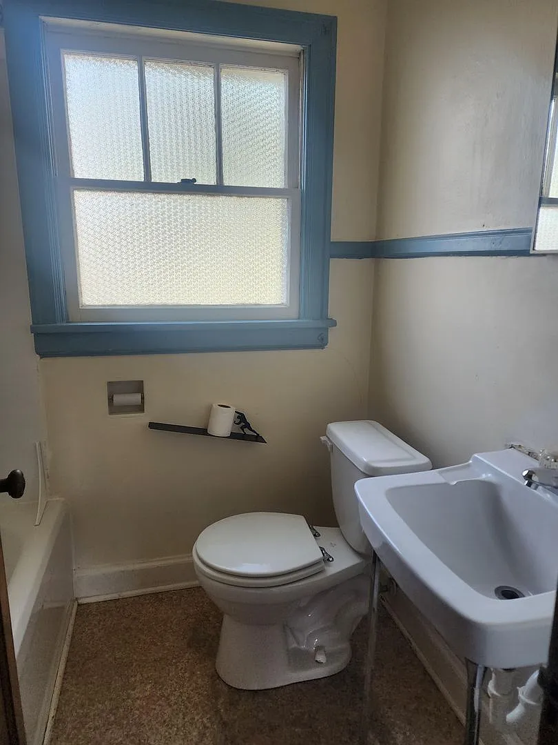 Duplex — Photo 2