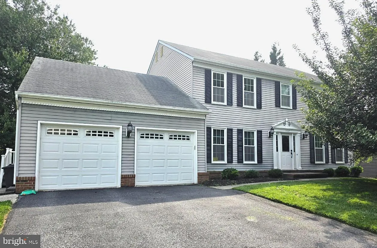 4 bed, 3.5 bath, 3548 sqft, $4,500 — Photo 1