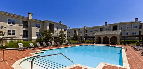 Estancia Apartments Photo 1