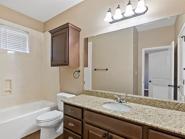 3338 General Pkwy — Photo 12