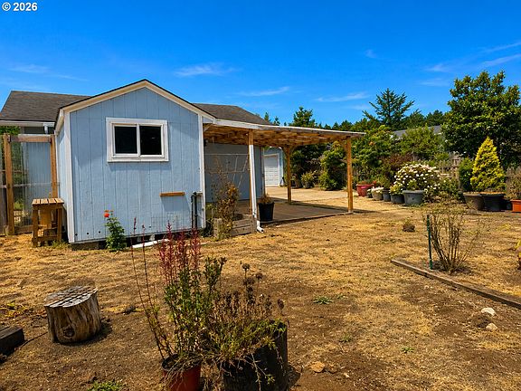 5th image of 1600 Rhododendron Dr Space 439