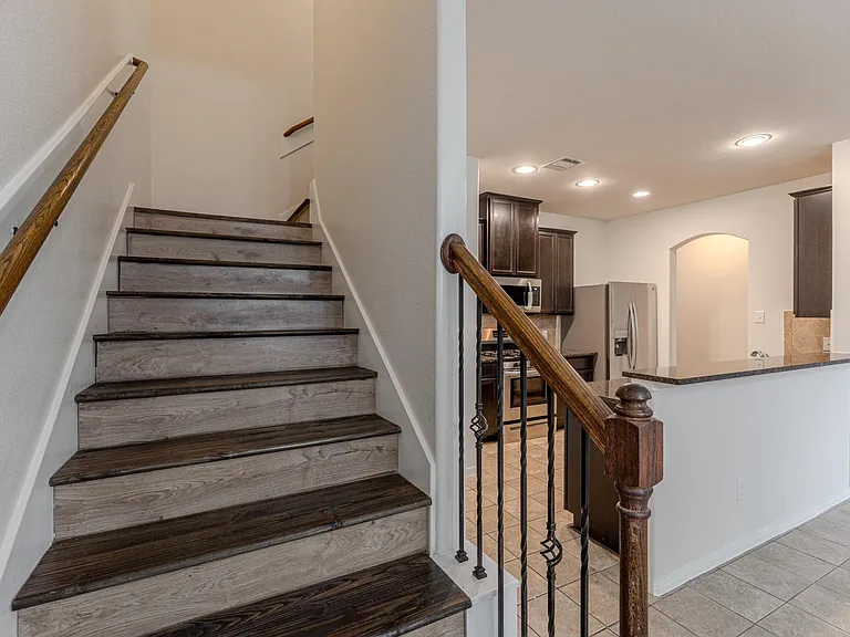 13527 Vista De Oro St — Photo 13