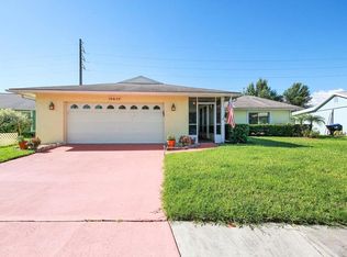 10655 Lazy Lake Dr, Orlando, FL 32821