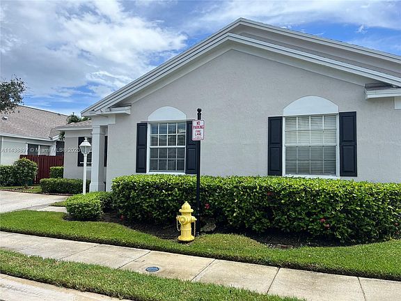 3rd image of 5872 Kelsey Ln #5872