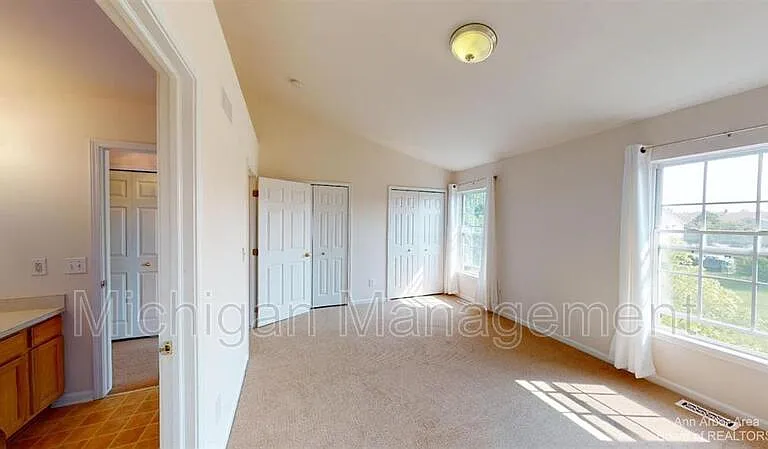 3107 Promenade Cir — Photo 12
