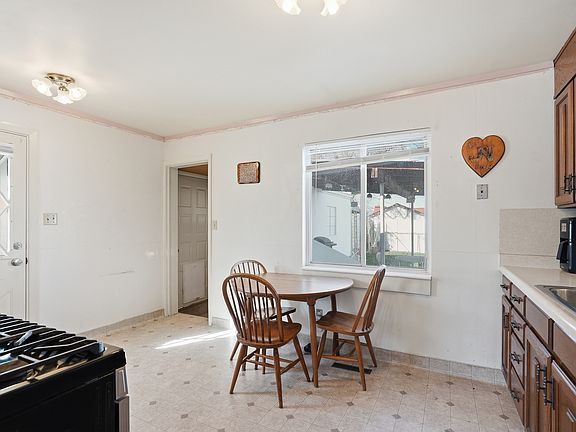 5th image of 280 S 320 W