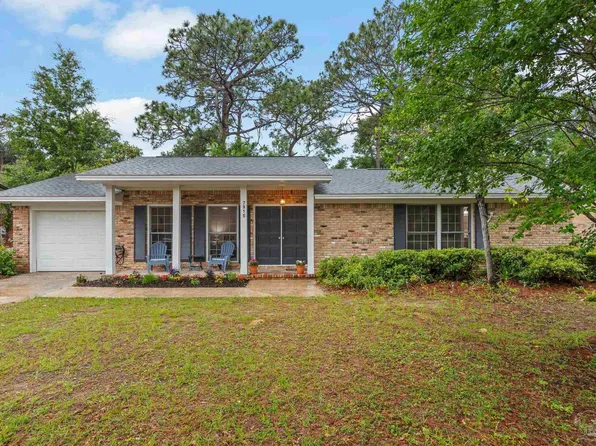 7915 Le Jeune Dr, Pensacola, FL 32514