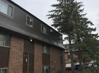 718 Oakcrest St #11, Iowa City, IA 52246