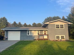 212 Avenue D, Martin, SD 57551