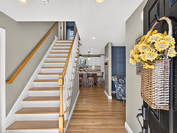 3rd image of 49 Wood Avenue