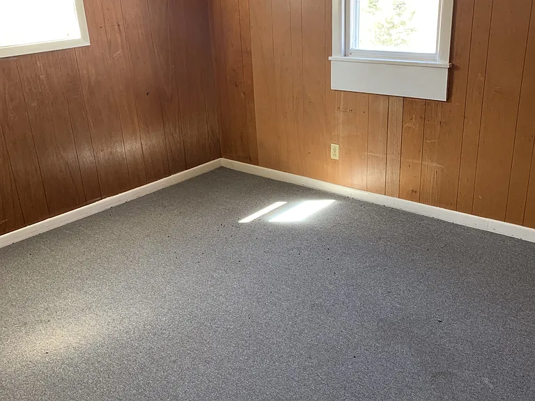 331 Stagecoach Rd — Photo 6