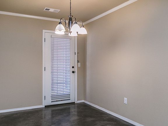 3rd image of 4223 S Williams St #4223-DUP