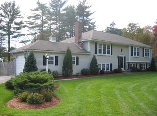 28 King Hill Rd, Hanover, MA 02339