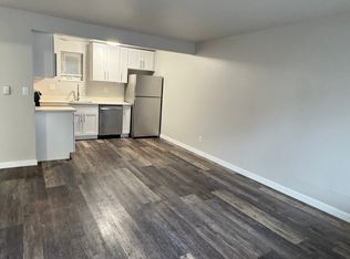 1215 Queen Anne Ave N #2, Seattle, WA 98109