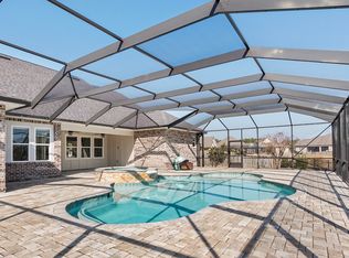 629 Meadow Lake Dr, Freeport, FL 32439