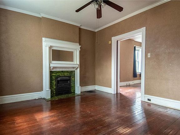 2nd image of 4557 Varrelmann Ave