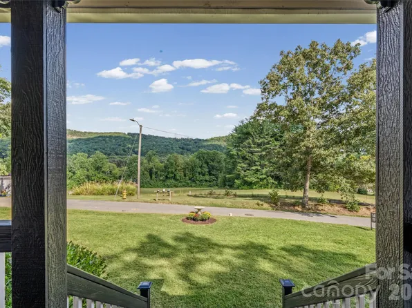 540 Old Haw Creek Rd, Asheville, NC 28805
