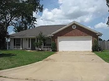 1st image of 37 Green Oak Cir