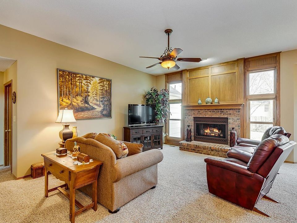 1506 E Cardinal Ln, Derby, KS 67037 Zillow