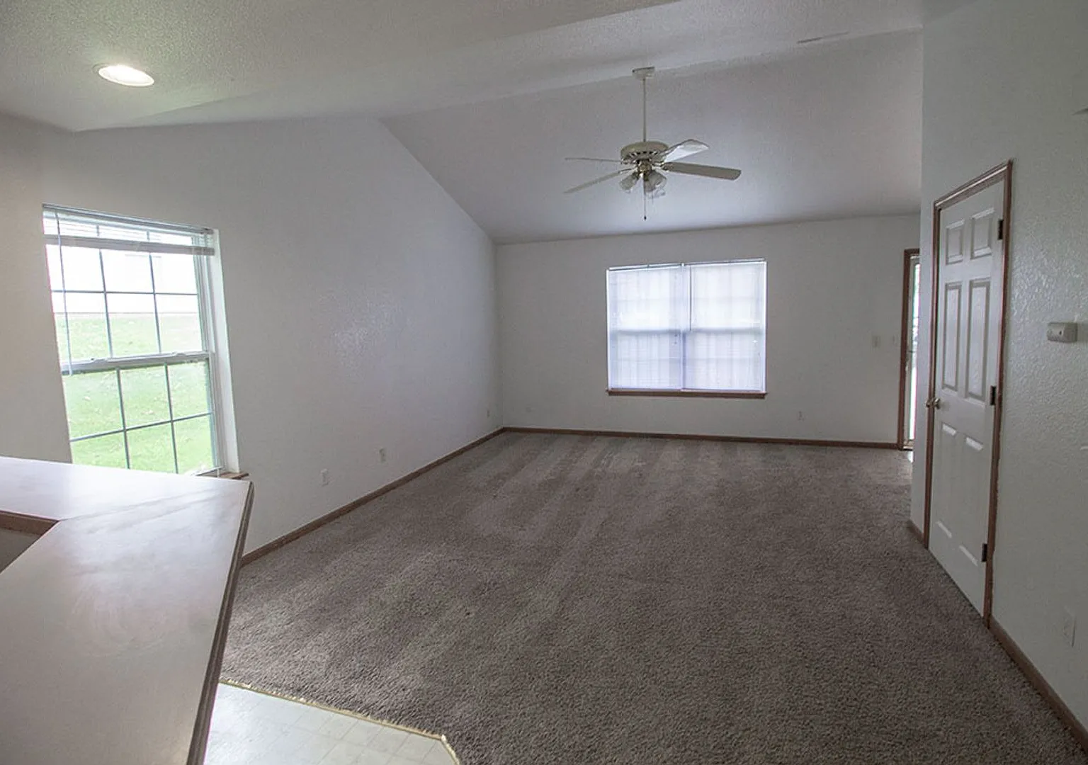 5340-5342 Godas Circle — Photo 4