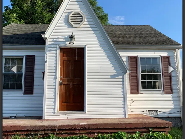 916 W Della Street, Springfield, MO 65803