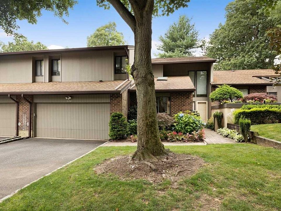 1st image of 314 Vista Dr