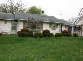 18298 W Grand Dr, Grayslake, IL 60030