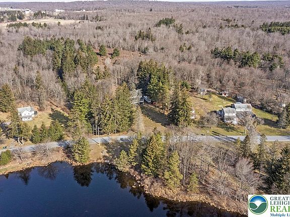 3rd image of 2101 Lakeside Dr