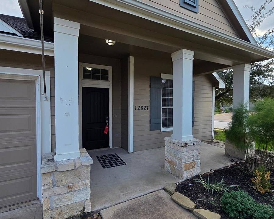 1st image of 12827 Benton Park Ln