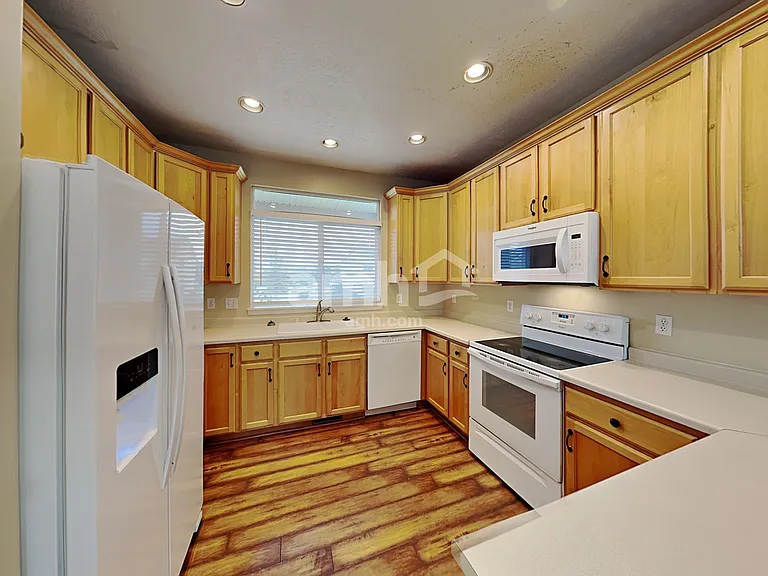 6249 Imperial Oak Dr — Photo 3