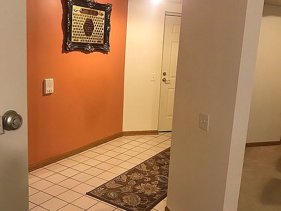 3rd image of 17910 Settlers Pond Way Unit 2B
