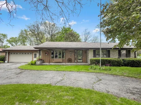 10544 South Nicholson ROAD, Oak Creek, WI 53154