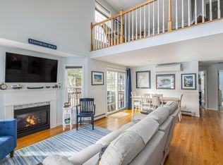 25 Windsor Commons Dr #12, Kennebunk, ME 04043