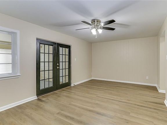 5th image of 2222 Sedgewick Dr