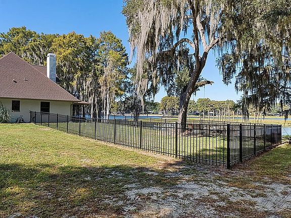 3rd image of 1425 S Homestead Point