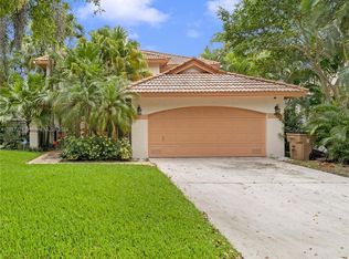 710 NW 38th Ter, Deerfield Beach, FL 33442