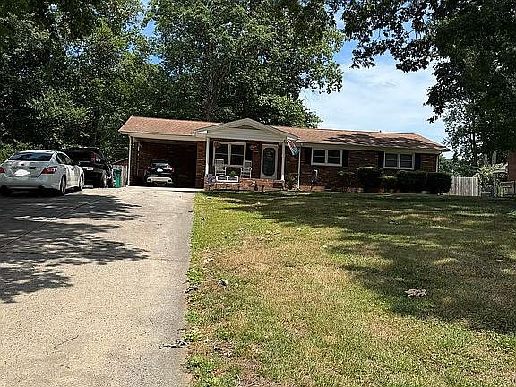 2nd image of 139 Joy Rd
