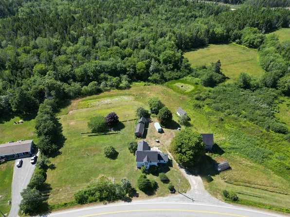 8924 Highway 3, Pleasant Lake, NS B5A 5J9